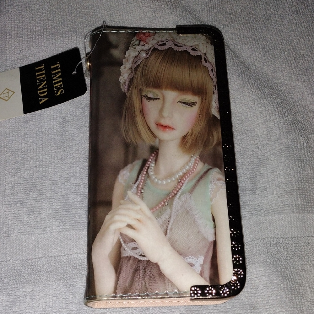 Women's Lenticular Wallet with Doll Print/NYC NWT